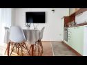 Appartements Korni - comfortable A1(8) Biograd - Riviera de Biograd  - Appartement - A1(8): cuisine salle à manger