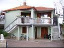 Appartements Mare - with terrace: A1(4+2) Pakostane - Riviera de Biograd  - maison