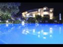 Maisons de vacances Villa Milka - heated pool: H(12) Sveti Filip i Jakov - Riviera de Biograd  - Croatie  - piscine