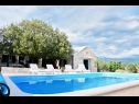 Maisons de vacances Tonka - with pool; H(4+2) Pucisca - Île de Brac  - Croatie  - piscine