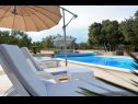 Maisons de vacances Tonka - with pool; H(4+2) Pucisca - Île de Brac  - Croatie  - piscine