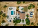 Maisons de vacances Diana - pool and terrace: H(4+1) Pucisca - Île de Brac  - Croatie  - piscine (maison et environs)