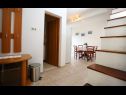 Appartements Neda - perfect location & free parking: A1(6), A2(4+1), A3(4+1) Splitska - Île de Brac  - Appartement - A2(4+1): couloir