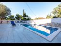 Maisons de vacances Lili-with pool near the sea: H(10) Splitska - Île de Brac  - Croatie  - terrasse