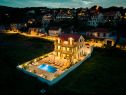 Maisons de vacances Villa Gold - private pool & grill: H(12+4) Splitska - Île de Brac  - Croatie  - maison