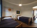 Maisons de vacances Goa - 150 m from sea: H(4+2) Supetar - Île de Brac  - Croatie  - H(4+2): chambre &agrave; coucher
