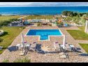 Maisons de vacances Ivan - open pool: H(6+4) Supetar - Île de Brac  - Croatie  - piscine &agrave; ciel ouvert