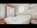 Maisons de vacances Gita - peacefull and comfortable H(4) Sutivan - Île de Brac  - Croatie  - H(4): chambre &agrave; coucher