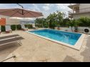 Maisons de vacances Dupla - with pool H(8) Okrug Donji - Île de Ciovo  - Croatie  - piscine