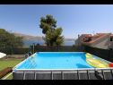 Maisons de vacances Jelka - 50 m from beach: H(10+2) Okrug Donji - Île de Ciovo  - Croatie  - piscine