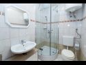 Appartements Kari A5(4) , SA1(2), SA2(2), SA3(2), SA4(2)  Crikvenica - Riviera de Crikvenica  - Studio appartement - SA3(2): salle de bain W-C