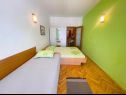 Appartements Ani - 10 M from the sea SA1 zeleni(2+1), SA2 žuti(2+1) Jadranovo - Riviera de Crikvenica  - Studio appartement - SA1 zeleni(2+1): chambre &agrave; coucher