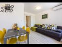 Appartements Mario - 50 m from sea : A1(2+2) Novi Vinodolski - Riviera de Crikvenica  - Appartement - A1(2+2): séjour