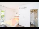 Appartements et chambres Bari - 10 km from airport: A1(2), A2(2), R2(2), R3(2), R4(2) Kupari - Riviera de Dubrovnik  - Appartement - A1(2): chambre &agrave; coucher