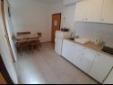 Appartements Svetka - 10m from the sea: A1(2+2), A2(2+2), A3(2+2), A4(2), A5(2+1), A6(2+2), A7(2+2), A8(2+2), A9(2), A11(2+1) Sali - Île de Dugi otok  - Appartement - A3(2+2): cuisine