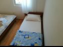 Appartements Marijan - sea view: A1(3+2), A2(3+2) Veli Rat - Île de Dugi otok  - Appartement - A2(3+2): chambre &agrave; coucher