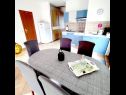 Appartements Josef - seaview A2(3+2) crveni, A3(3+2) plavi Veli Rat - Île de Dugi otok  - Appartement - A3(3+2) plavi: cuisine salle à manger