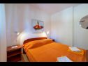 Appartements Perka - peaceful and quiet: A2(2+2) Vrboska - Île de Hvar  - Appartement - A2(2+2): chambre &agrave; coucher