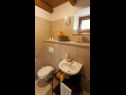Maisons de vacances Dujam - quite location: H(5) Bale - Istrie  - Croatie  - H(5): salle de bain W-C