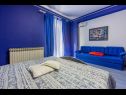 Appartements Mila - in blue: A1(4+2), A2(5+1), A3(4+2) Banjole - Istrie  - Appartement - A2(5+1): chambre &agrave; coucher