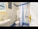 Appartements Katrina - with free parking: SA1 (2+1), A2 (2+2) seherezada Kavran - Istrie  - Appartement - A2 (2+2) seherezada: salle de bain W-C