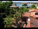 Appartements Niv - 100 m from beach: 1 - B1(4+1), 2 - A1(2+1) Umag - Istrie  - maison