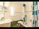 Appartements Mir - perfect location & cosy: A1(4+2), A2(2+1), SA3(2), SA4(2) Korcula - Île de Korcula  - Appartement - A1(4+2): salle de bain W-C