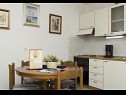Appartements Dijana - 20m from the sea A1 Antica(4+1), A2 Diana(2+1), A3 Mirela(2+1) Prigradica - Île de Korcula  - Appartement - A3 Mirela(2+1): cuisine salle à manger