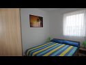 Appartements Ema A1(4), A2(4) Malinska - Île de Krk  - Appartement - A1(4): chambre &agrave; coucher