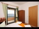 Appartements Up - amazing sea view: A1(2) Brela - Riviera de Makarska  - Appartement - A1(2): chambre &agrave; coucher