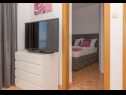 Appartements Ivi - 100 m from pebble beach: A1(2+2), A2(2+2), A3(2+2), A4(4+4), A5(2+2) Drasnice - Riviera de Makarska  - Appartement - A1(2+2): chambre