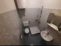 Appartements Željko - spacious and affordable A1(6+2), SA2(2), SA3(2), SA4(2+1) Makarska - Riviera de Makarska  - Studio appartement - SA3(2): salle de bain W-C