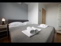 Appartements Gianni - modern & great location: SA1(2), A2(2+2), A3(2+2) Makarska - Riviera de Makarska  - Appartement - A3(2+2): chambre &agrave; coucher