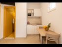 Appartements Gianni - modern & great location: SA1(2), A2(2+2), A3(2+2) Makarska - Riviera de Makarska  - Studio appartement - SA1(2): cuisine salle à manger