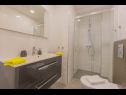 Appartements Luxury - heated pool, sauna and gym: A1(2), A2(2), A3(4), A4(2), A5(4), A6(2) Makarska - Riviera de Makarska  - Appartement - A1(2): salle de bain W-C