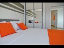 Appartements Luxury - heated pool, sauna and gym: A1(2), A2(2), A3(4), A4(2), A5(4), A6(2) Makarska - Riviera de Makarska  - Appartement - A3(4): chambre &agrave; coucher