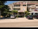 Appartements Divna - modern apartments with terrace : A1(2+2), A2(2+3), A4(8+1) Stanici - Riviera de Omis  - maison