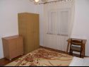 Appartements Mirko - 100m from beach: A1(4+3), A2(4+1) Ugrinic - Île de Pasman  - Appartement - A2(4+1): chambre &agrave; coucher