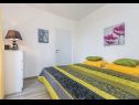 Appartements Ivni - great view: A1(4+2), SA2(2+2) Cesarica - Riviera de Senj  - Appartement - A1(4+2): chambre &agrave; coucher