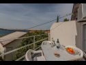 Appartements Mil - 30 m from beach: A1(2+2), SA2 novi(0+4), SA3(0+3) Ribarica - Riviera de Senj  - Studio appartement - SA3(0+3): terrasse