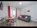 Appartements Mil - 30 m from beach: A1(2+2), SA2 novi(0+4), SA3(0+3) Ribarica - Riviera de Senj  - Appartement - A1(2+2): séjour