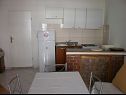 Appartements Vito - 10 m from sea: A1(4), A2(4) Brodarica - Riviera de Sibenik  - Appartement - A2(4): cuisine salle à manger