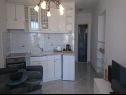 Appartements Gorde - air conditioning: Sunce (2) Primosten - Riviera de Sibenik  - Appartement - Sunce (2): cuisine salle à manger