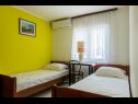 Appartements Dari - near beach: A1(7), SA2(2), SA3(2) Rogoznica - Riviera de Sibenik  - Appartement - A1(7): chambre &agrave; coucher