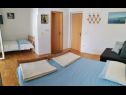 Appartements Tonci - by the sea: A2(4), A3(4) Rogoznica - Riviera de Sibenik  - Appartement - A3(4): chambre &agrave; coucher