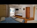 Appartements Tonci - by the sea: A2(4), A3(4) Rogoznica - Riviera de Sibenik  - Appartement - A3(4): chambre &agrave; coucher