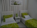 Appartements Depa - garden and barbecue: A1(4), A2(4), A3(4) Vodice - Riviera de Sibenik  - Appartement - A1(4): chambre &agrave; coucher