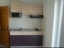 Appartements BIR - with balcony and parking space: A1(2+1), A2(4) Vodice - Riviera de Sibenik  - Appartement - A1(2+1): cuisine