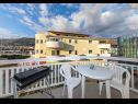 Appartements Niko - modern: SA1(2), A2(2+2), A3(2+2), A4(4+2) Kastel Luksic - Riviera de Split  - Appartement - A3(2+2): terrasse