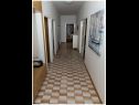 Appartements Ivan - modern: A1(6+2) Kastel Luksic - Riviera de Split  - Appartement - A1(6+2): couloir